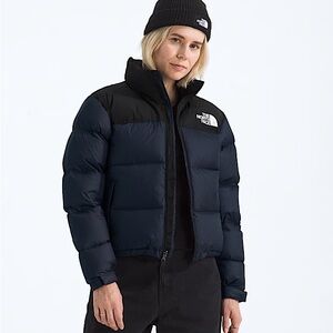 The North Face Women's Nuptse 700 down fill